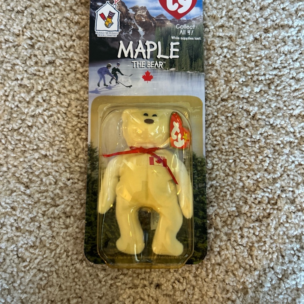 Maple the Bear TY Beanie Baby Canada (McDonald’s)